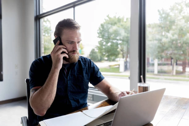 Dedicated SkillSouce Tech Recuiter searching for qualified candidates for his manufacturing clients.