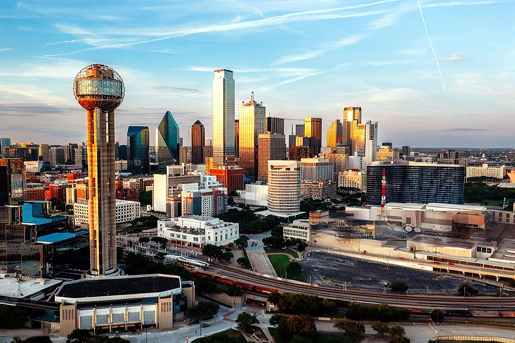 Skyline of Dallas, TX.